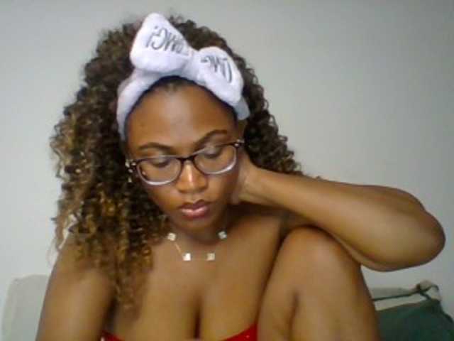 SassyAngels live webcam show