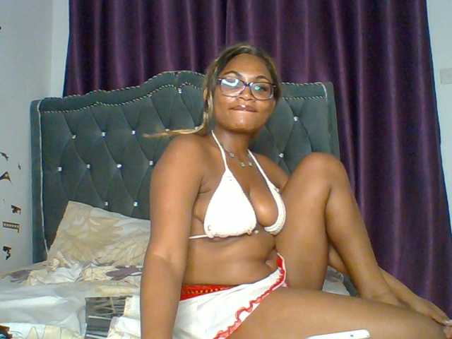 SassyAngels live cam preview