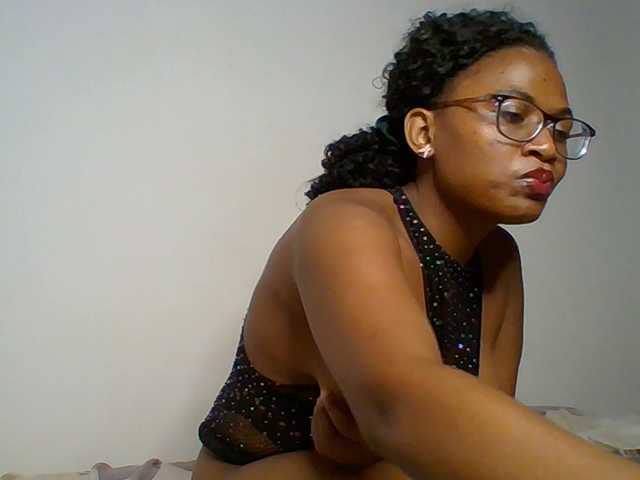 SassyAngels live cam preview