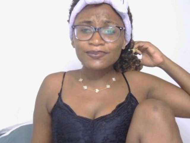 SassyAngels live webcam show