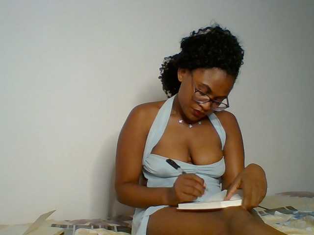 SassyAngels live cam preview