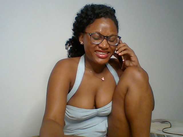 SassyAngels live cam preview