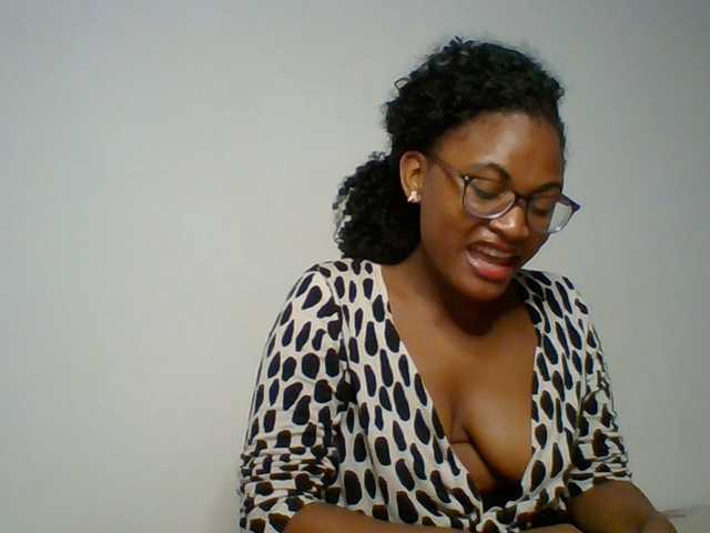 SassyAngels live cam preview