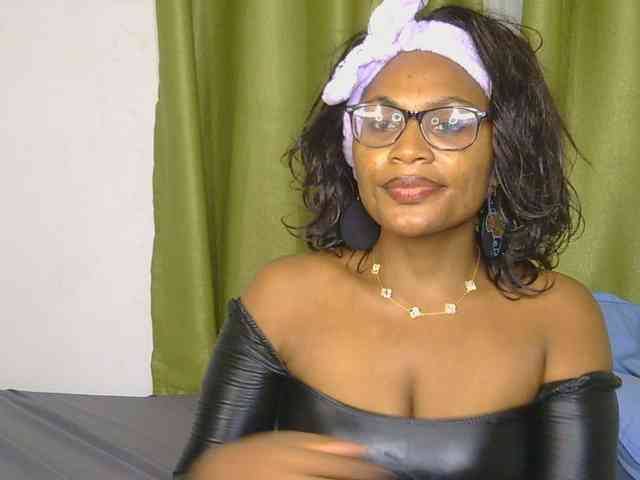 SassyAngels webcam