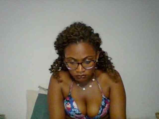 SassyAngels webcam