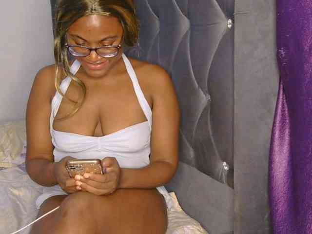 SassyAngels webcam