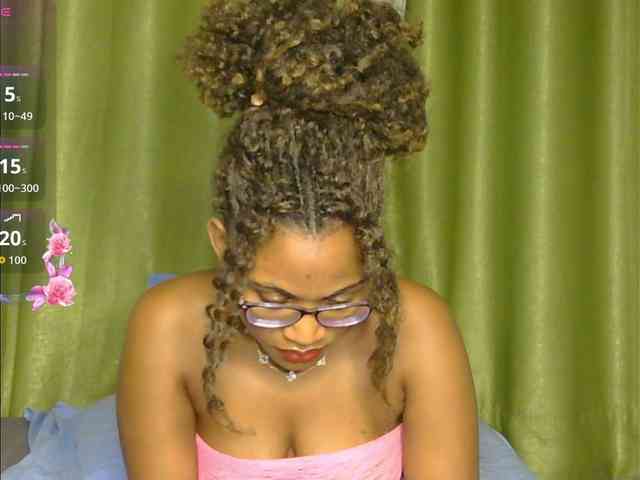 SassyAngels webcam