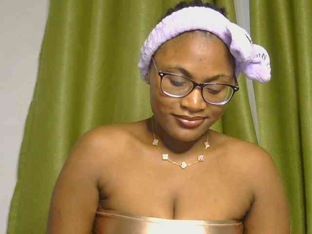 SassyAngels webcam