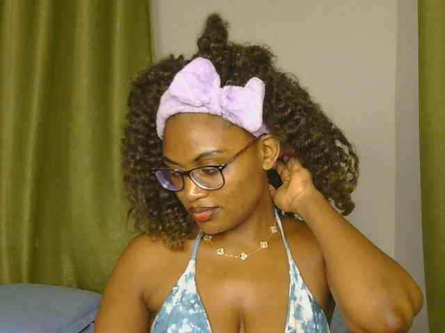 SassyAngels webcam