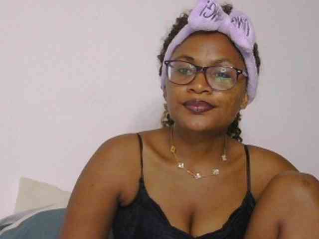 SassyAngels webcam