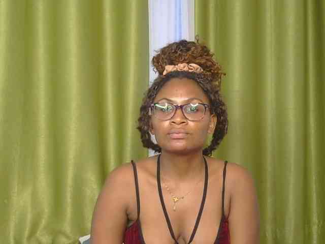 SassyAngels webcam