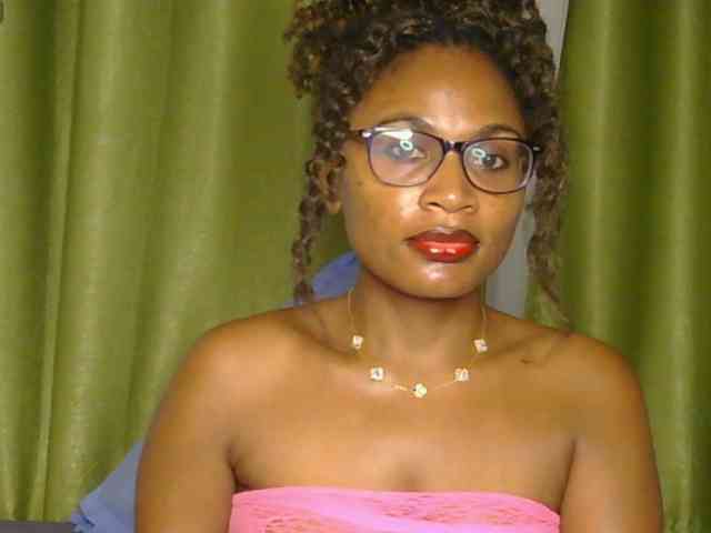 SassyAngels webcam
