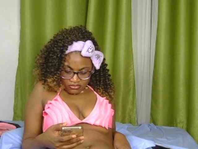 SassyAngels webcam