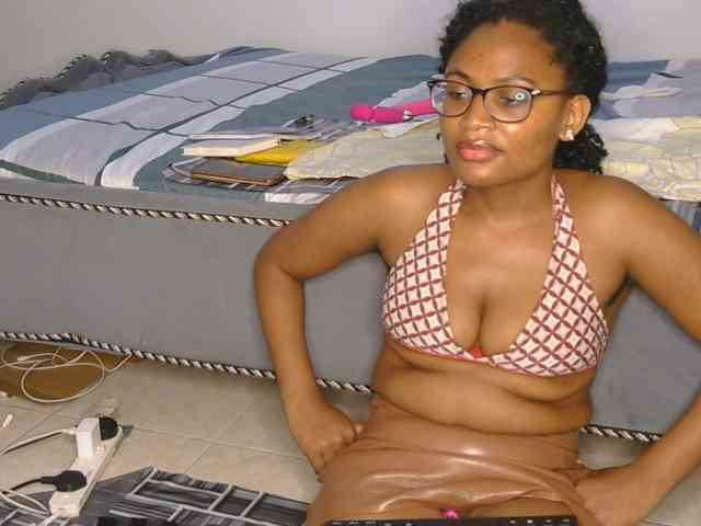 SassyAngels webcam