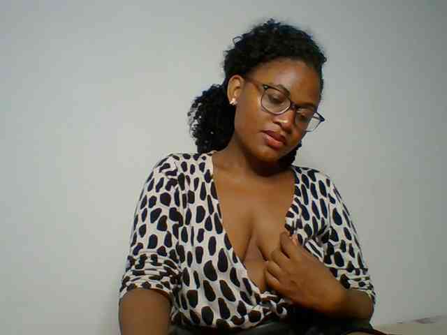 SassyAngels webcam