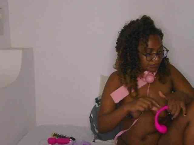 SassyAngels webcam