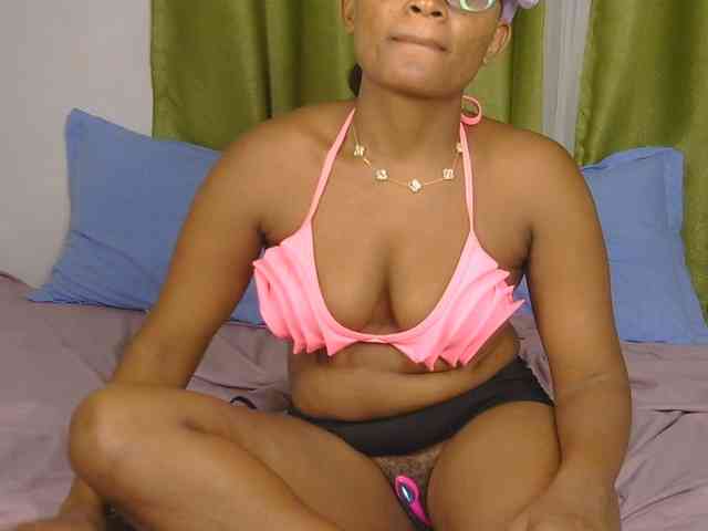 SassyAngels webcam