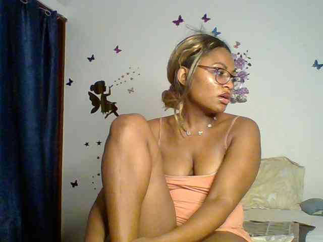 SassyAngels webcam