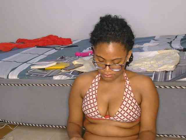 SassyAngels webcam