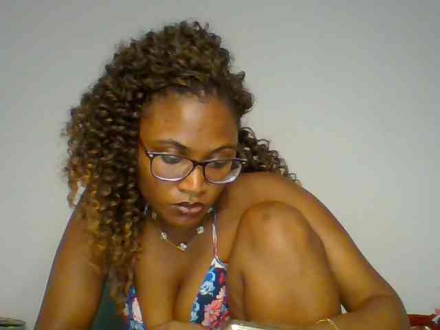 SassyAngels webcam