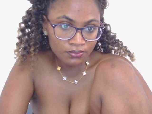 SassyAngels webcam