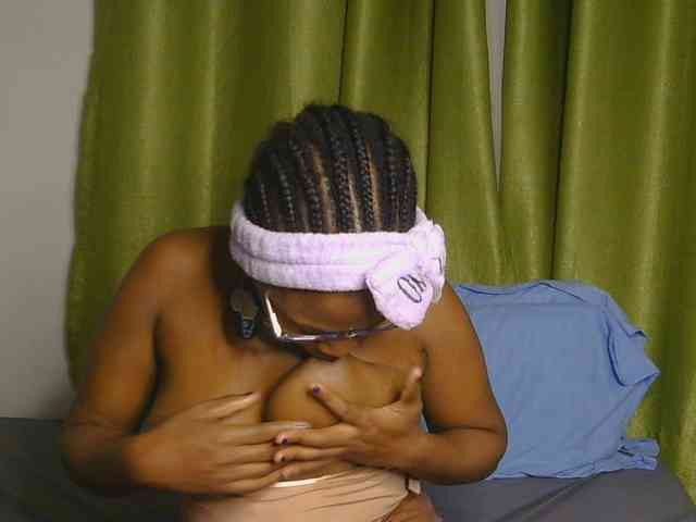 SassyAngels webcam