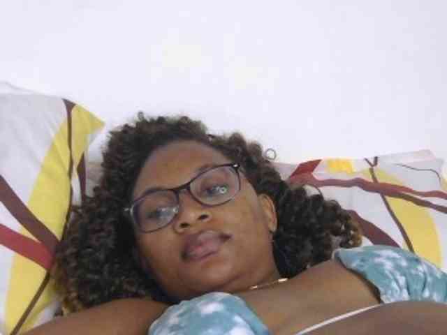 SassyAngels webcam