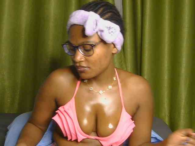 SassyAngels webcam