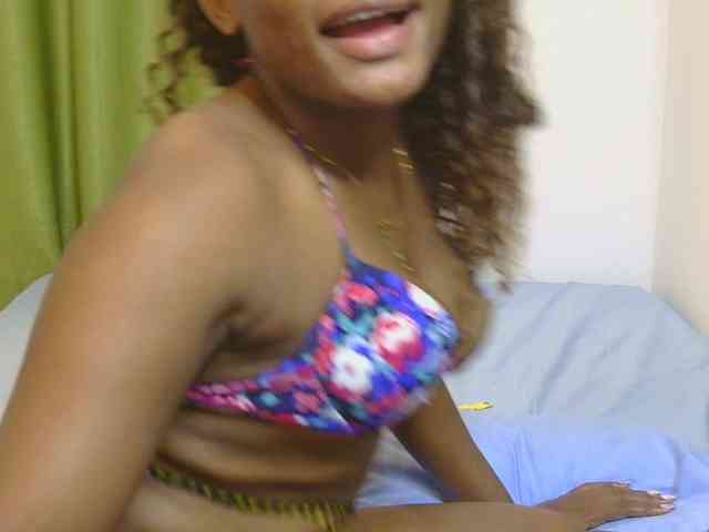 SassyAngels webcam