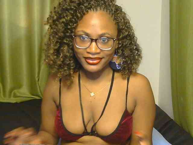 SassyAngels webcam