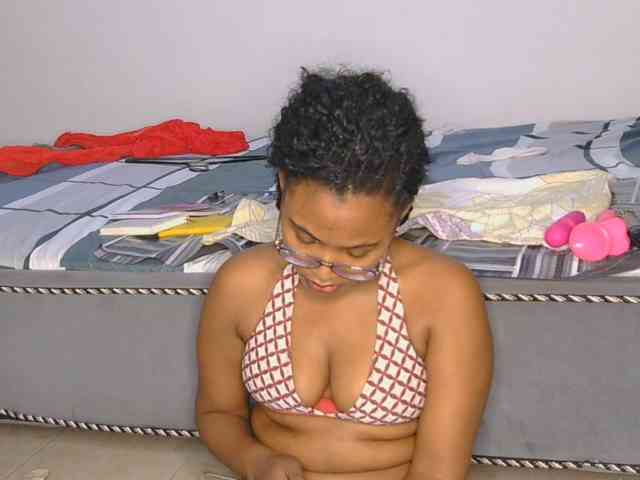 SassyAngels webcam