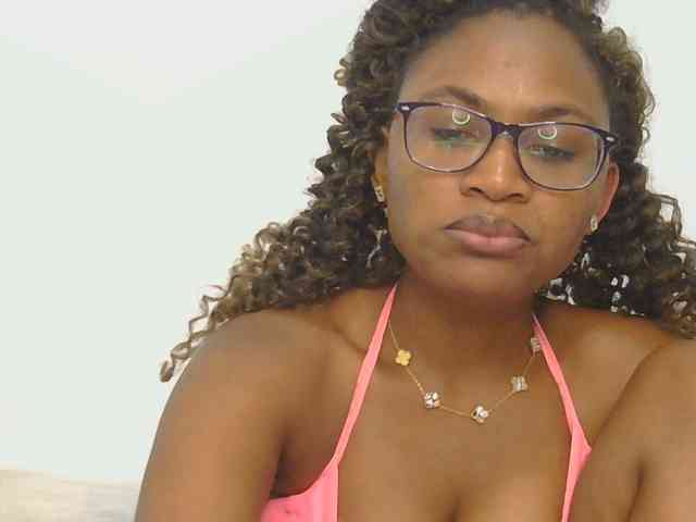 SassyAngels webcam