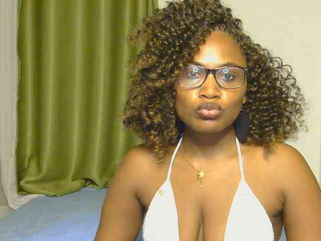 SassyAngels webcam