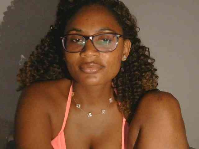 SassyAngels webcam