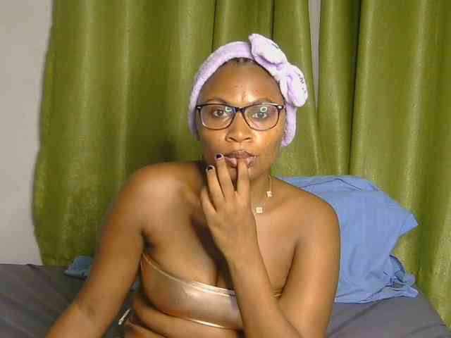 SassyAngels webcam