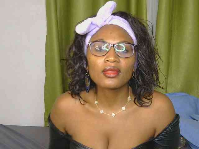 SassyAngels webcam
