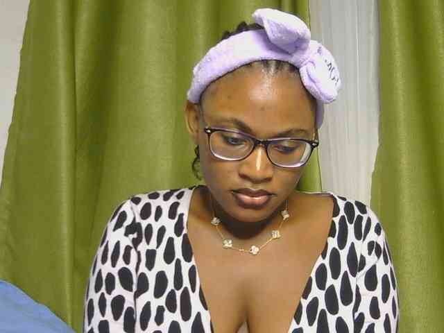 SassyAngels webcam