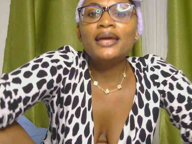 SassyAngels webcam