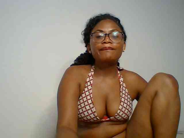 SassyAngels webcam
