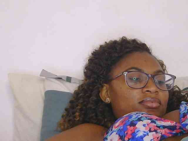 SassyAngels webcam