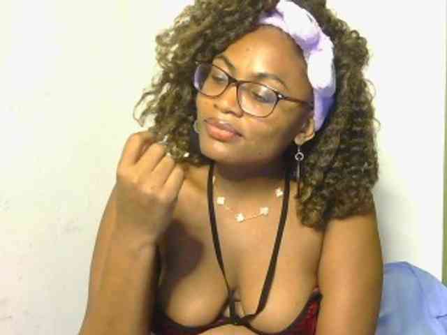 SassyAngels webcam
