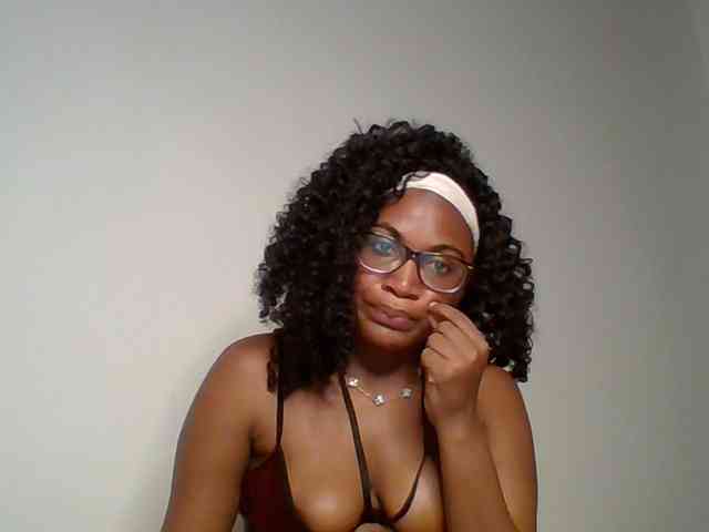 SassyAngels webcam