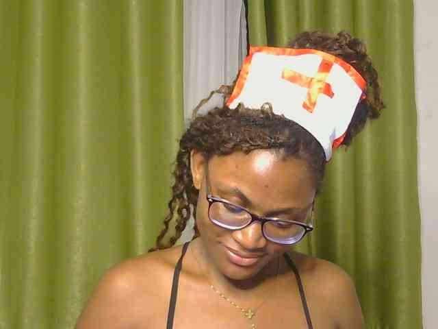 SassyAngels webcam