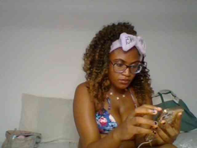 SassyAngels webcam