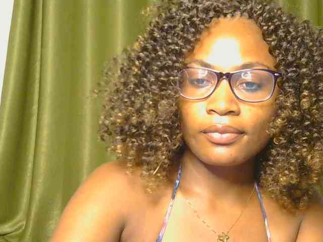 SassyAngels webcam