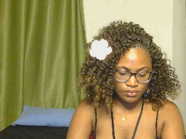 SassyAngels webcam