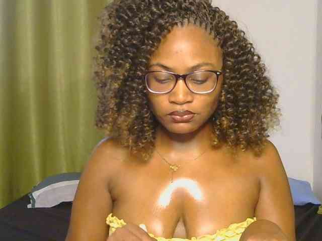 SassyAngels webcam