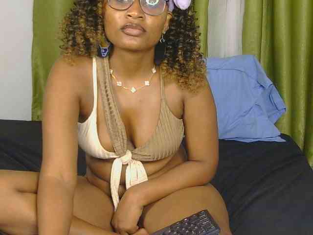 SassyAngels webcam