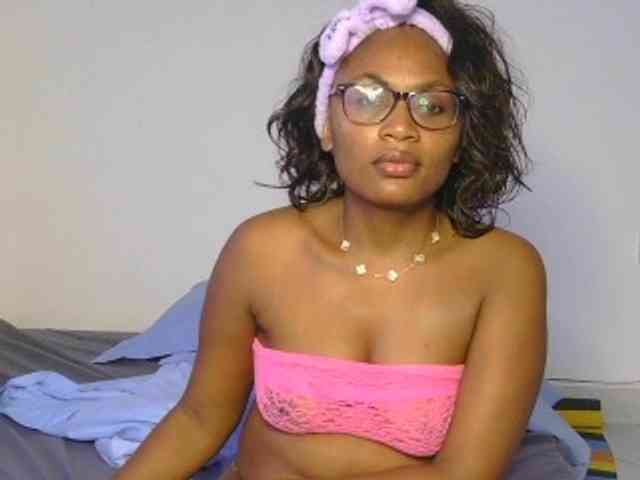 SassyAngels webcam