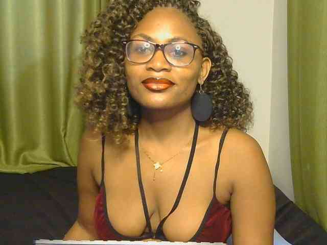 SassyAngels webcam